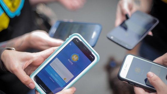 E-Wallet App Protects Family Debit Card Number - E-Wallet App Protects Family Debit Card Number